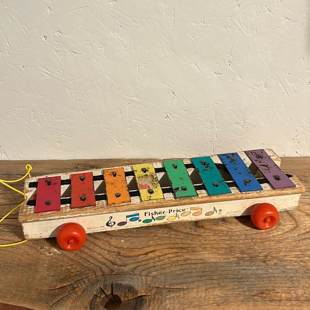 Original Fisher Price Vintage pull a tune xylophone toy